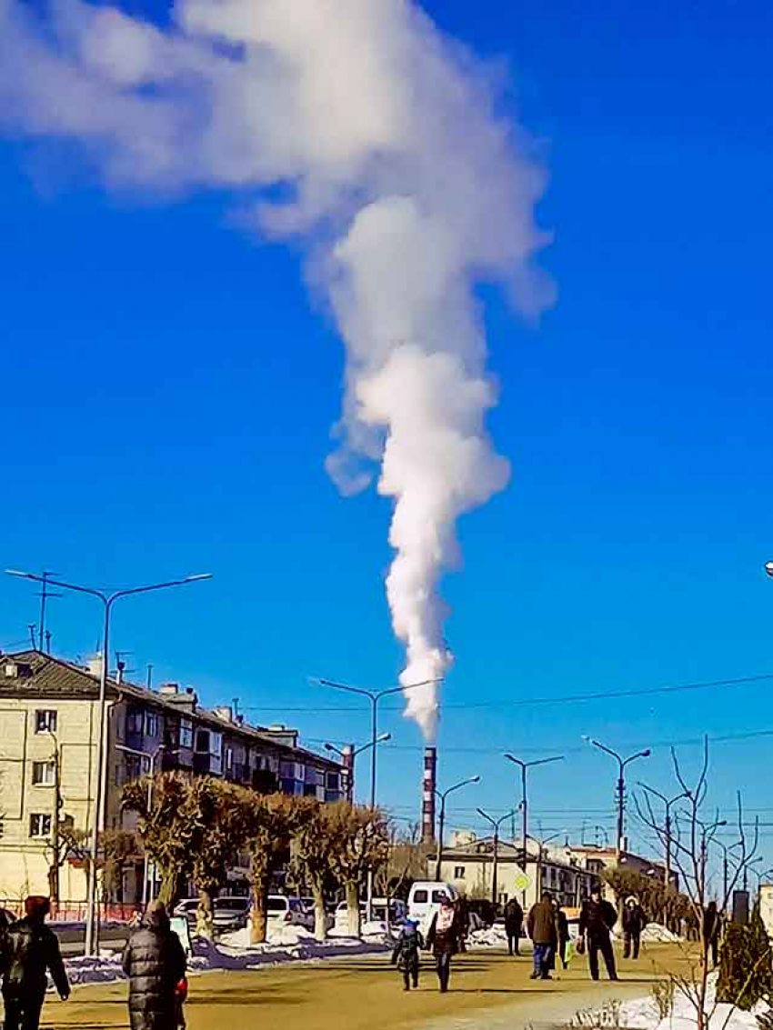 Одной из причин «золотых» платежек за отопление в Волгограде назван «перетоп", а как в Камышине?