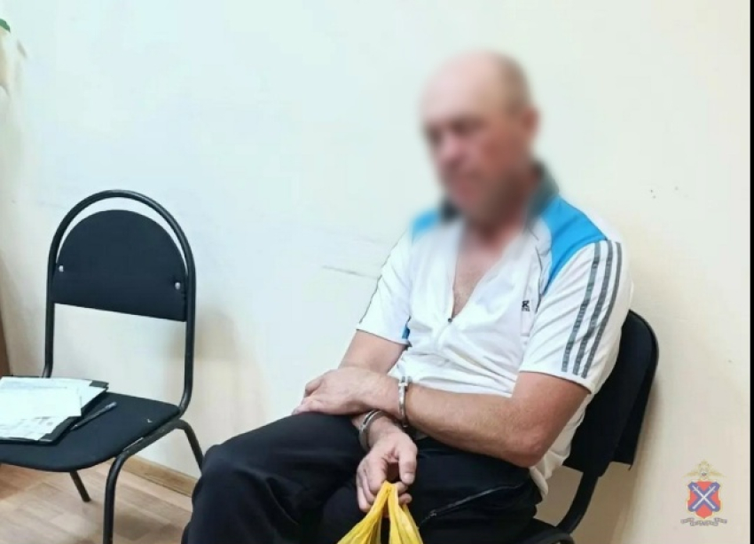  В Камышине девушка сообщила в полицию о трупе убитой пенсионерки