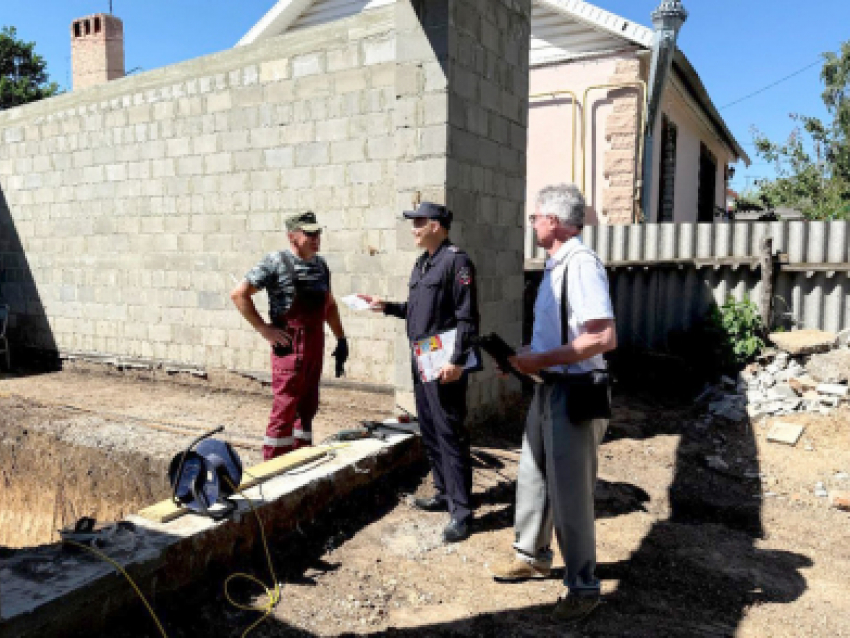 Зачем полицейские отправились в рейд в поселок ВНИАЛМИ в Камышине