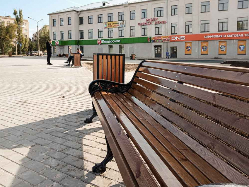 Администрация Камышина объявила, что готова новая площадка комфортной городской среды у ТЦ на улице Ленина