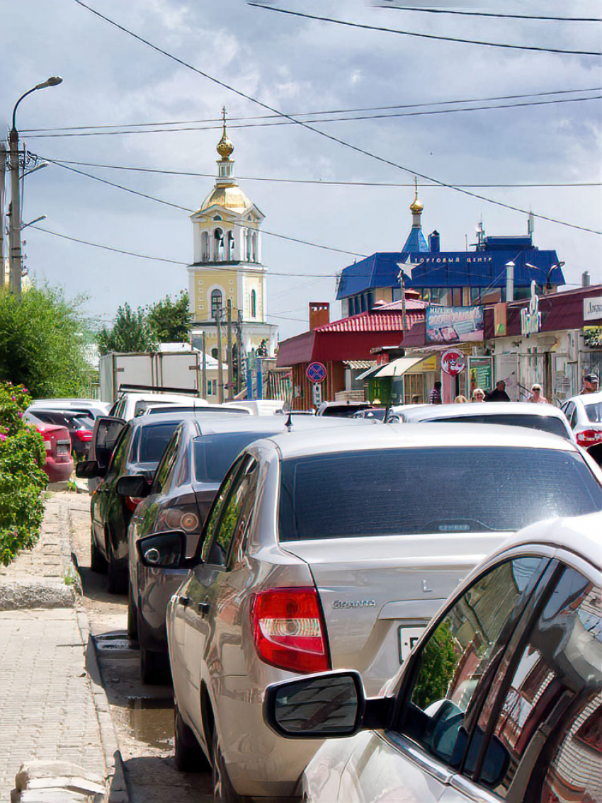 Путин обсудил «пересаживание» чиновников всех уровней на автомобили российского производства