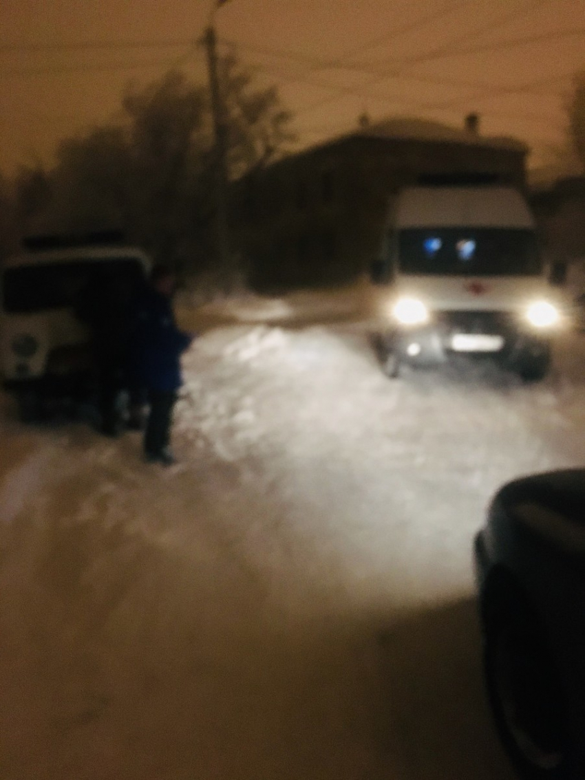 Администрация Камышина: «В квартире были обнаружены все три члена семьи в бессознательном состоянии"