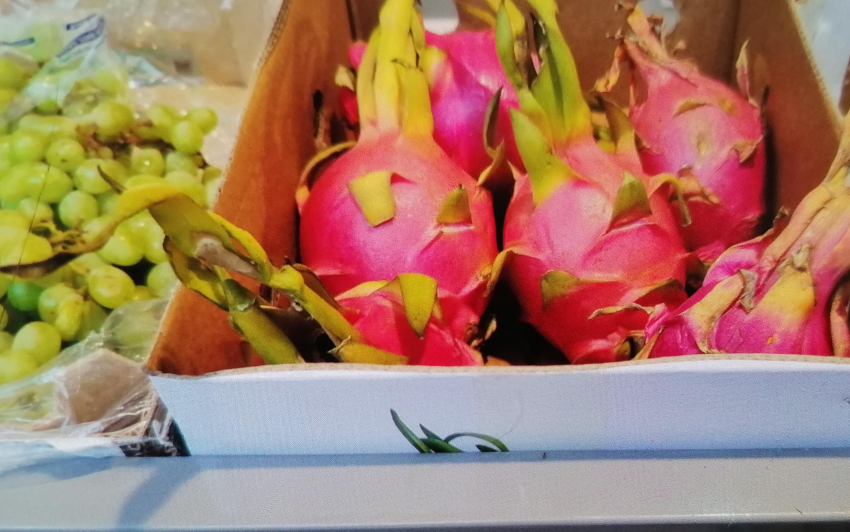 Перед 8 Марта в камышинских магазинах покупателям подбросили экзотики на десерт