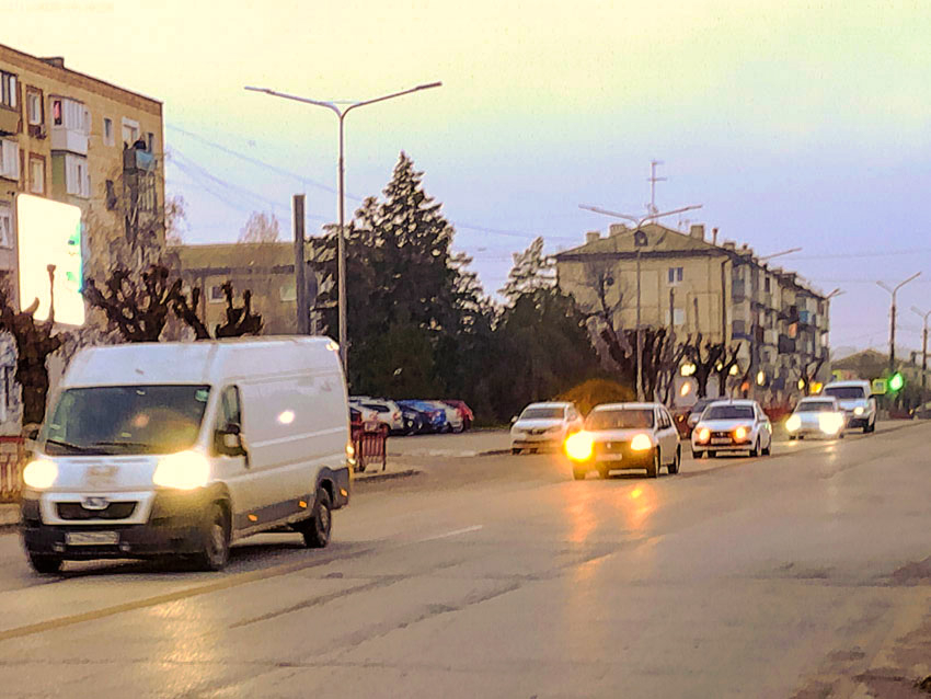 Массу отключений света запланировали коммунальщики Камышина сегодня, 3 декабря