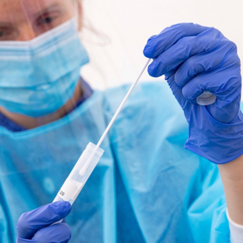 Кровожадный коронавирус продолжает превращать жителей Волгоградской области в «тела": умерших еще двое за сутки