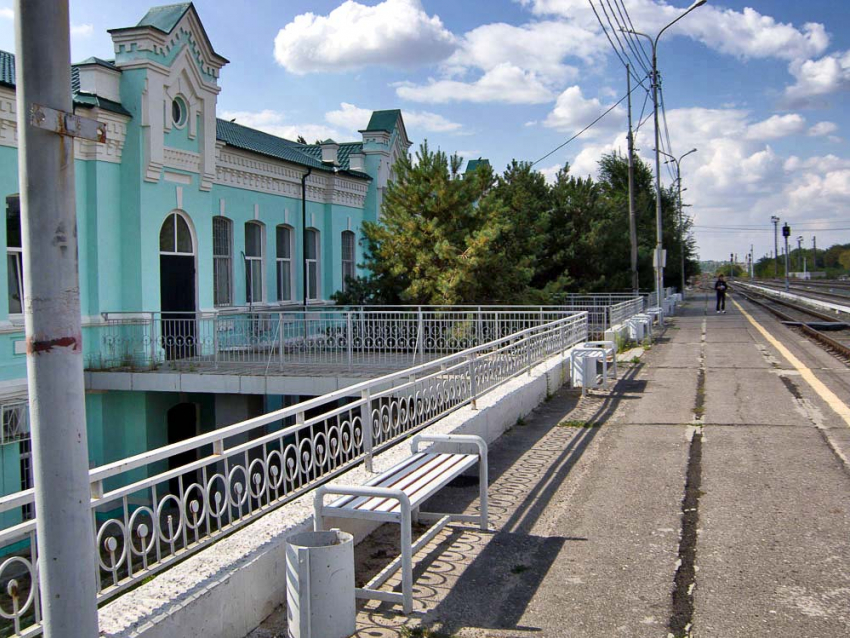 Когда и во сколько поедут дополнительные электрички по маршруту Петров Вал - Камышин