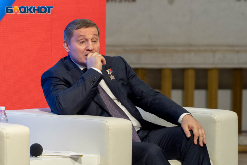 Губернатор Андрей Бочаров призвал подчиненных «включить мозги» и работать «с искрой", - «Блокнот Волгограда"