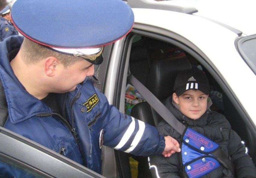 Водитель ИП «Жестовская» из Камышина нарушал правила перевозки детей