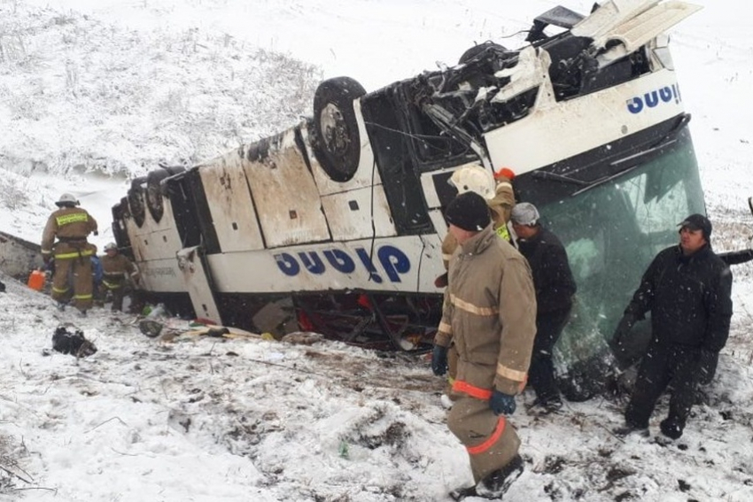 В аварии в Тамбовской области сегодня, 22 марта, погибли три пассажира из автобусов «Москва - Волгоград» и «Москва - Саратов", 15 получили ранения (ВИДЕО)
