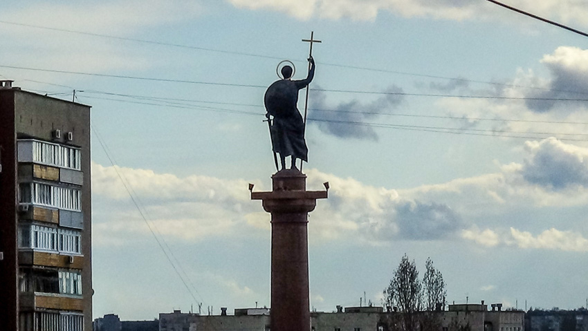 Неужели нельзя было просто убавить подачу тепла, а не выключать отопление?! - камышанка