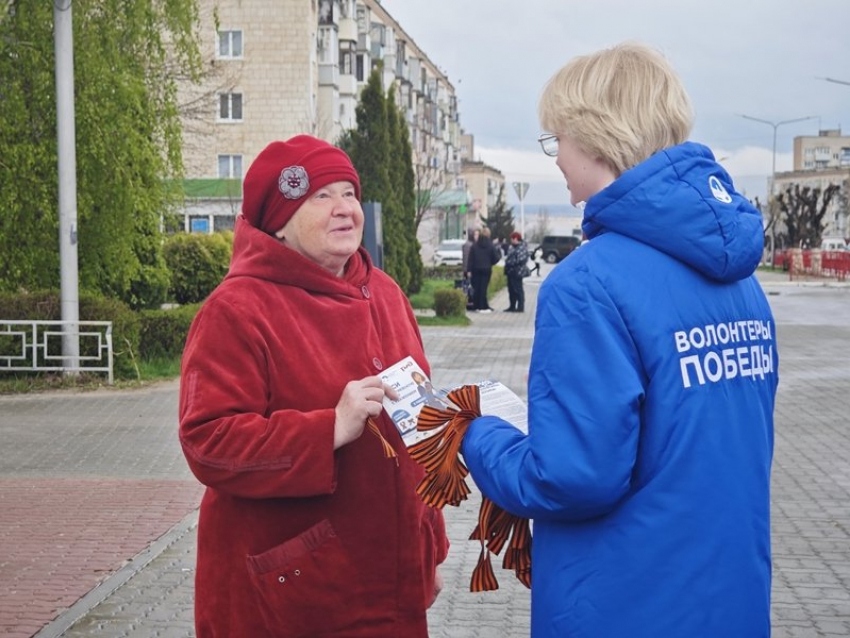 Камышанам рассказали, где в городе перед Днем Победы можно негарантированно, но с большей вероятностью получить георгиевскую ленточку