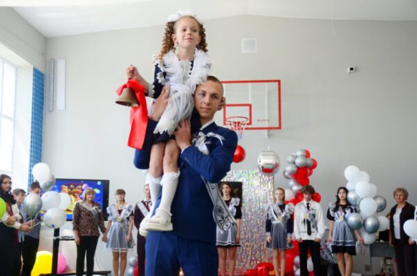 Больше половины выпускников школ Камышинского района приступили к занятиям в статусе студентов вузов