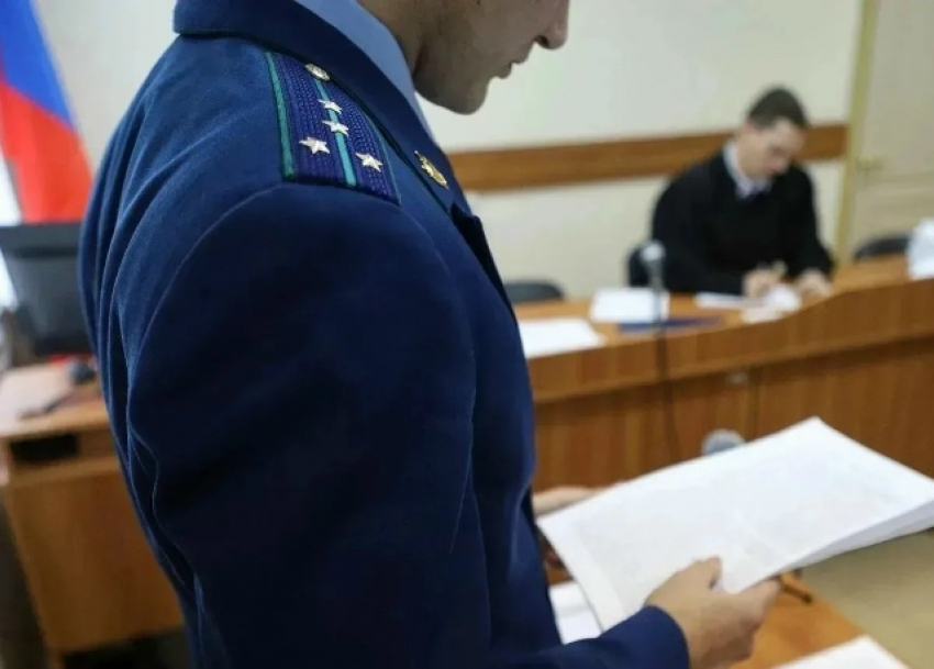 В Камышине оглашен приговор по уголовному делу о незаконном хранении и сбыте наркотических средств в крупном размере