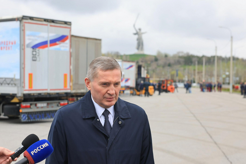 Андрей Бочаров: Волгоградская область направила в Дагестан 300 тонн гуманитарного груза