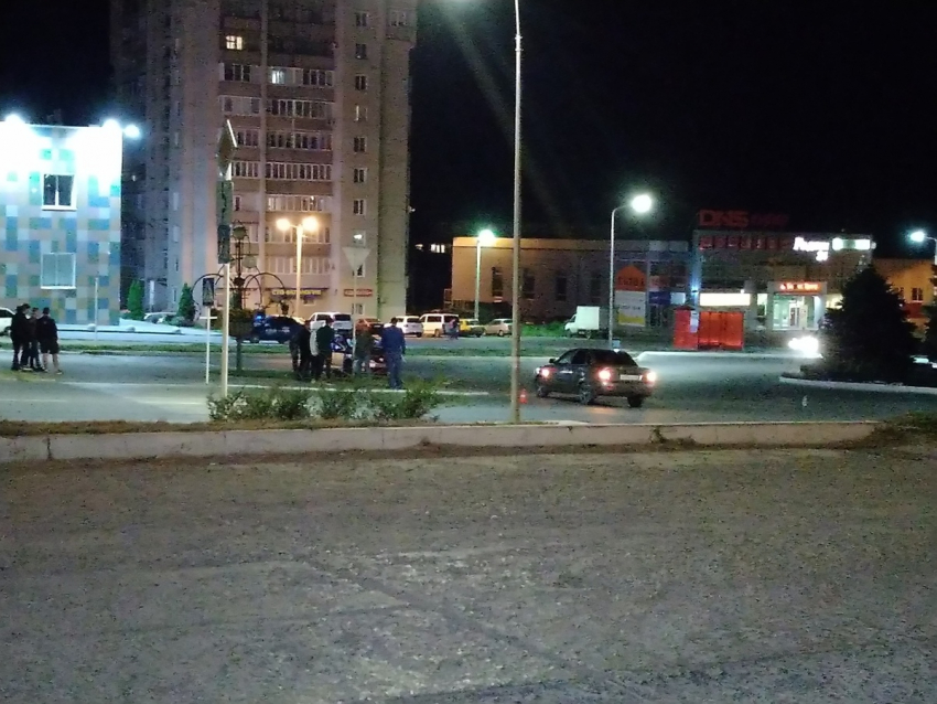 Камышане утверждают в соцсетях, что вчера вечером в городе на «проклятом переходе» опять сбили пешехода