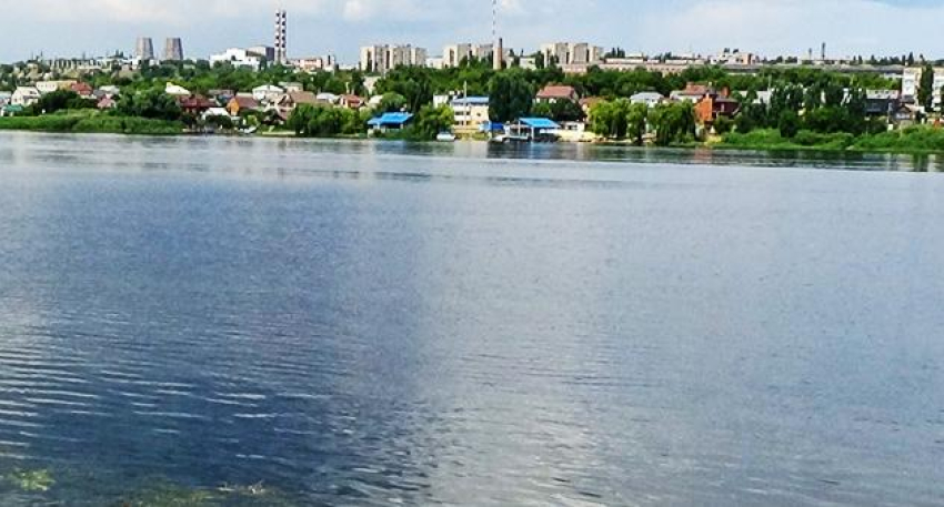 В Камышине «ни с того, ни с сего» отключают горячую воду всему городу на целую неделю