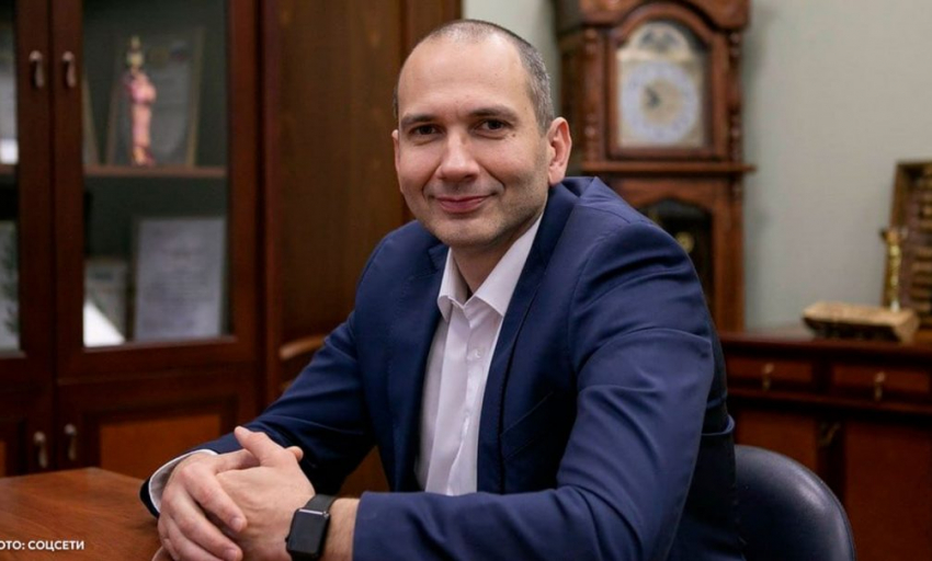 «Во всём виновата она»: бывший замминистра России покончил с собой и разослал предсмертную записку, - «Блокнот - Россия"