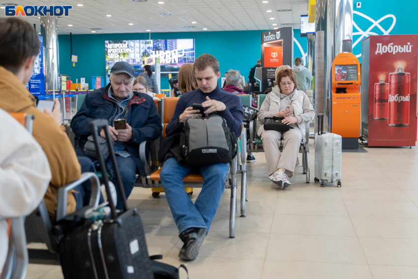 Три БПЛА сбили над Волгоградской областью, пассажиры провели ночь в аэропорту