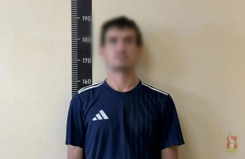 В Камышине знакомые крепко выпили, а потом один участник застолья убил другого