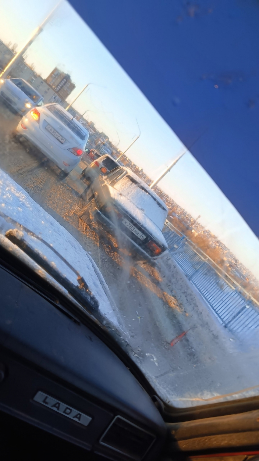 В Камышине молодой водитель сбил школьницу у Бородинского моста