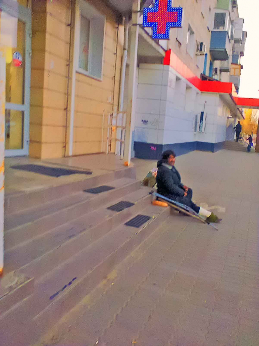 А как по закону: инвалиды-нищие могут сидеть в центре города и просить подаяние? - камышанка