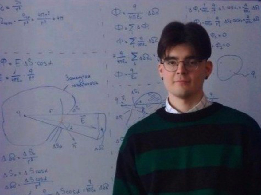 Грант в полмиллиона на научную деятельность выиграл молодой преподаватель Камышинского технологического института  Дмитрий Спиридонов