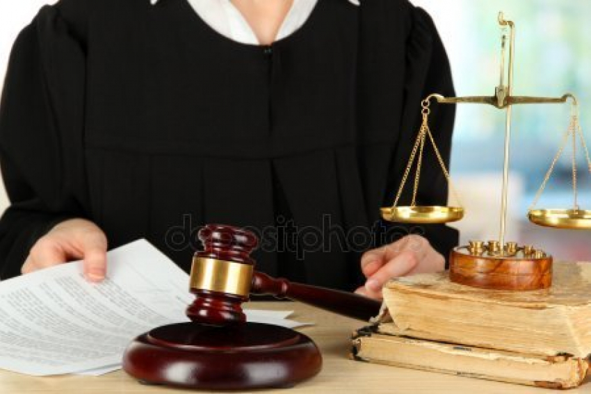В Камышинском городском суде будет слушаться «редкое» уголовное дело об оскорблении федерального судьи