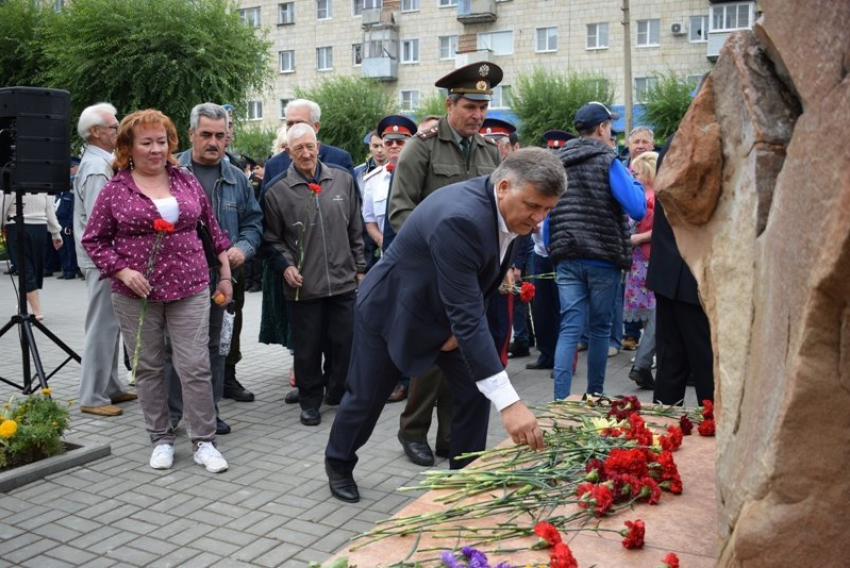 Накануне Дня российской печати главред камышинской «районки» Наталья Хрипкова  награждена медалью «Вера. Отечество. Долг"