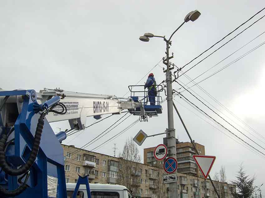 За что энергетики пытаются в приказном порядке собрать с жителей по 2000 рублей? - камышанин