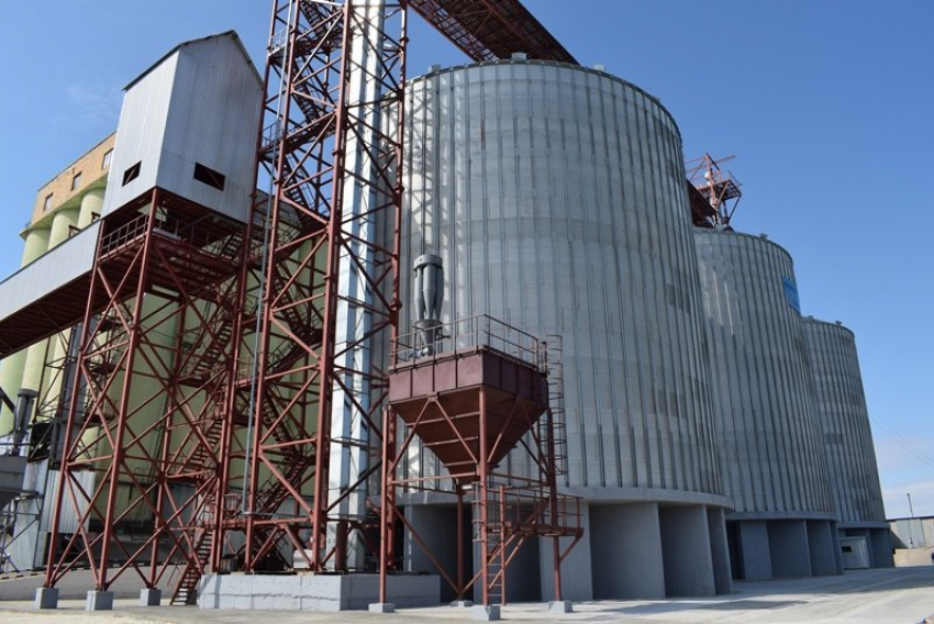 В Камышине введено в эксплуатацию новое зернохранилище