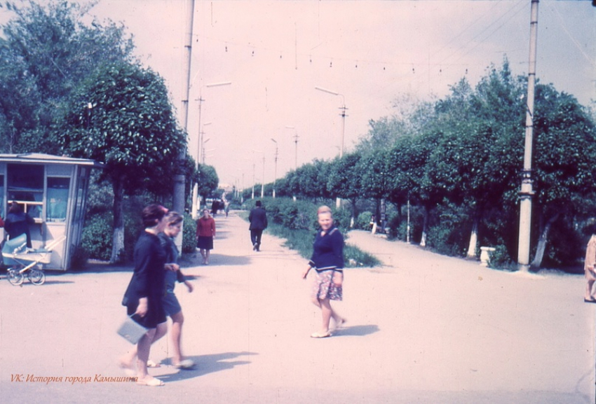 Камышане светло ностальгируют, глядя на снимок старого парка Текстильщиков в соцсетях