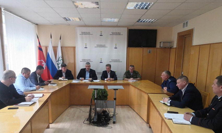 Пресс-служба Станислава Зинченко стала немного внятнее сообщать о заседаниях городской мобилизационной комиссии