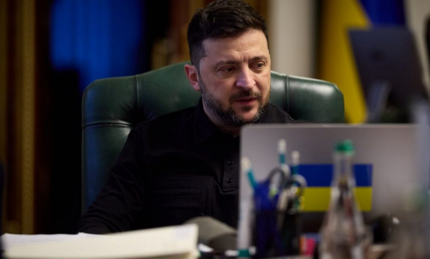 «Это не о временных мерах»: Зеленский заявил о «значительном шансе» урегулировать конфликт на Украине Зеленский объявил о «значительном шансе» урегулировать конфликт на Украине политически