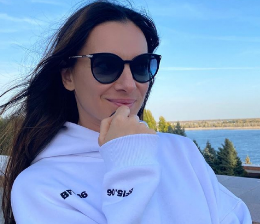 Елена Исинбаева шокировала жителей Волгоградской области ценами на «благотворительную» одежду