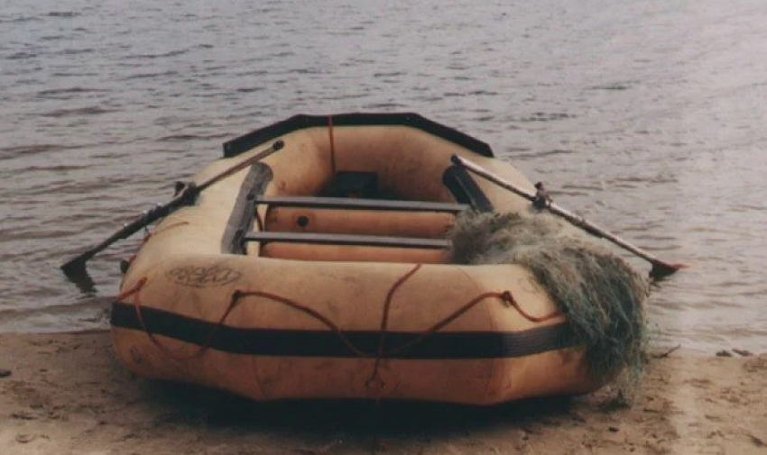 Рыбак погиб на надувной лодке в Средней Ахтубе, - «Блокнот Волжского"