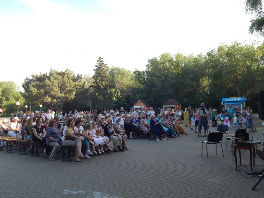 Впервые за много лет в Камышине 6 июня у «пушкинского дуба» не собралось толпы навечно покоренных его строфой