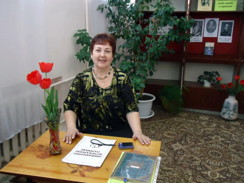 "О милых спутниках не говори «их нет": памяти камышинского библиотекаря Валентины Аверьяновой