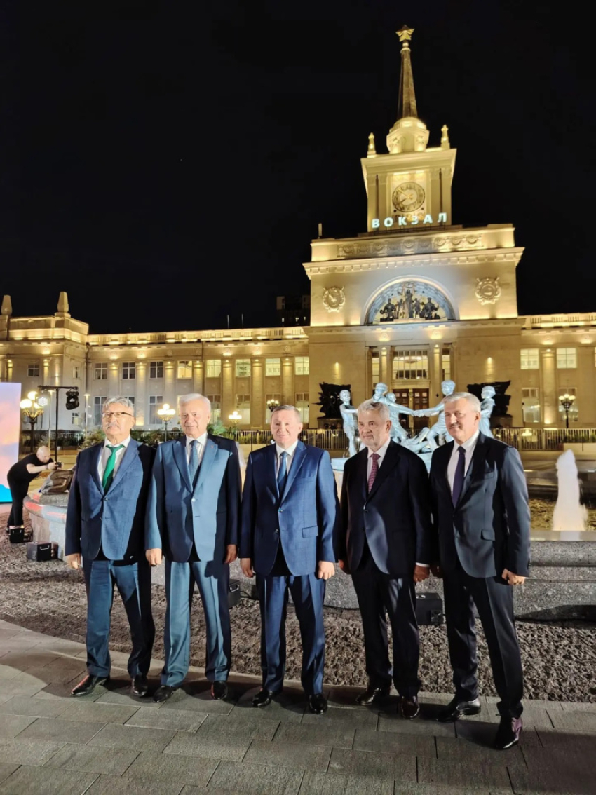 Кто есть кто в политике в Волгоградской области, показало знаковое мероприятие, - «Блокнот Волгограда» 