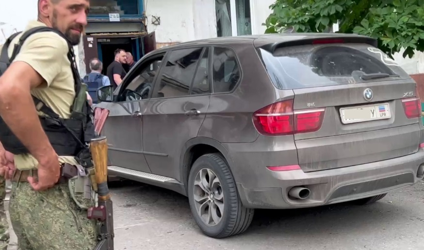 Колонну краснодарских волонтёров обстреляли в Донбассе (ВИДЕО)