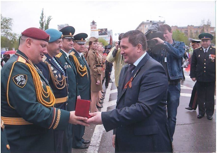 Генерал, награжденный Путиным после Олимпиады в Сочи, возглавил завод в Камышине